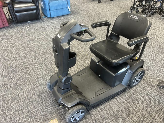 Zero Turn 10 iTurn Full-Size Scooter - Black - Refurbished