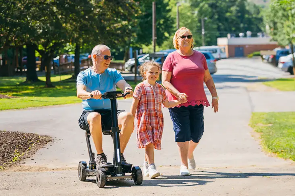 The Best Mobility Devices for Summer Travel